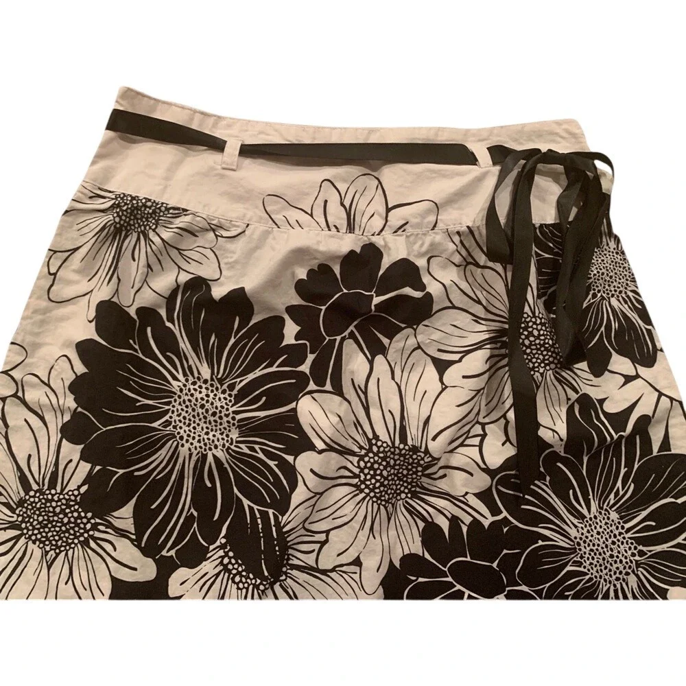Wrapper juniors skirt‎